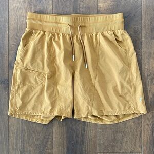 Zyia Canyon Athletic Shorts Khaki size XXL